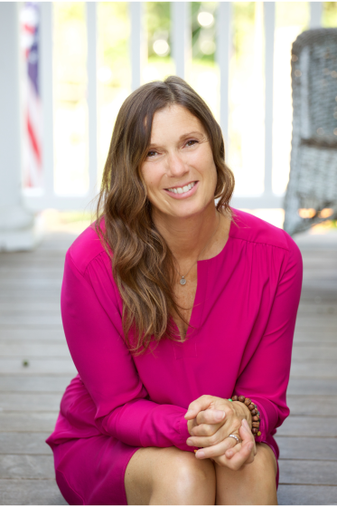 Sue Weldon Headshot of Sue Weldon, Founder and CEO of Unite for HER